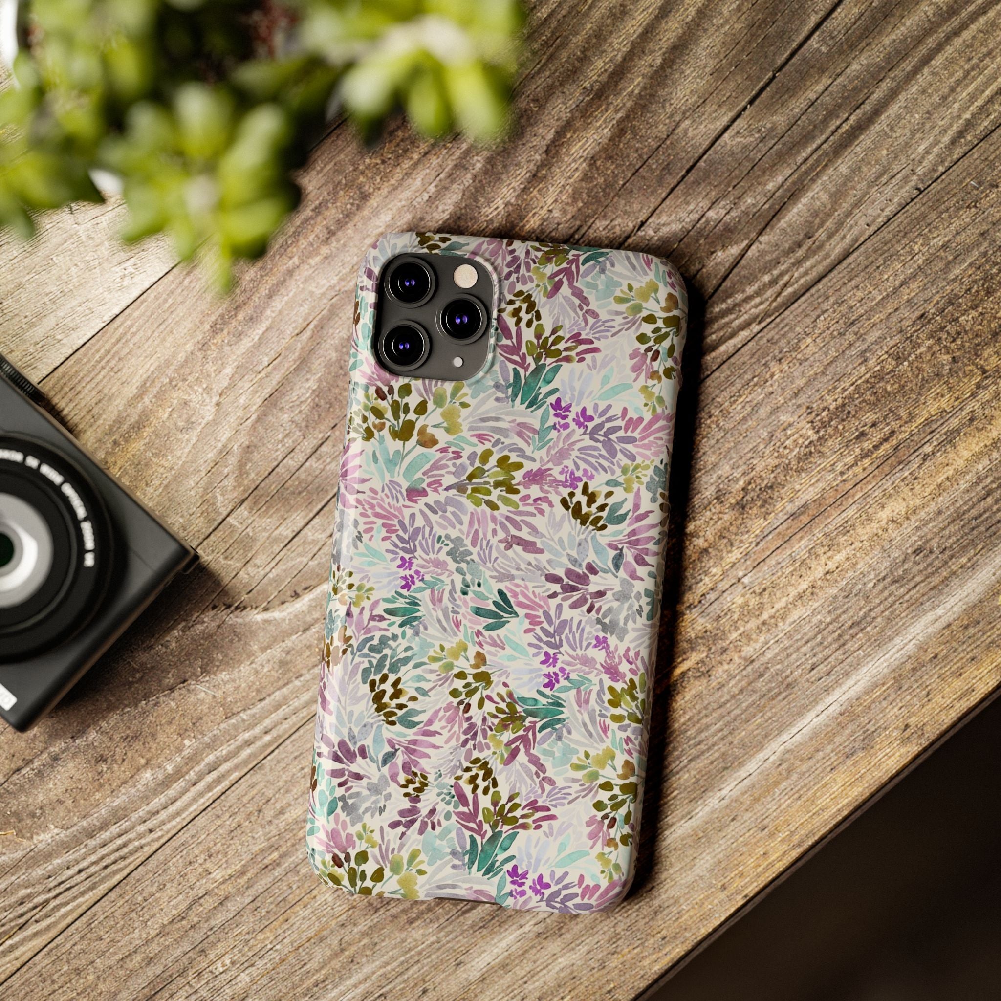 Daphne Slim Phone Case