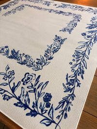 Blue Bow & Bloom Mahjong Mat (Non-Neoprene)