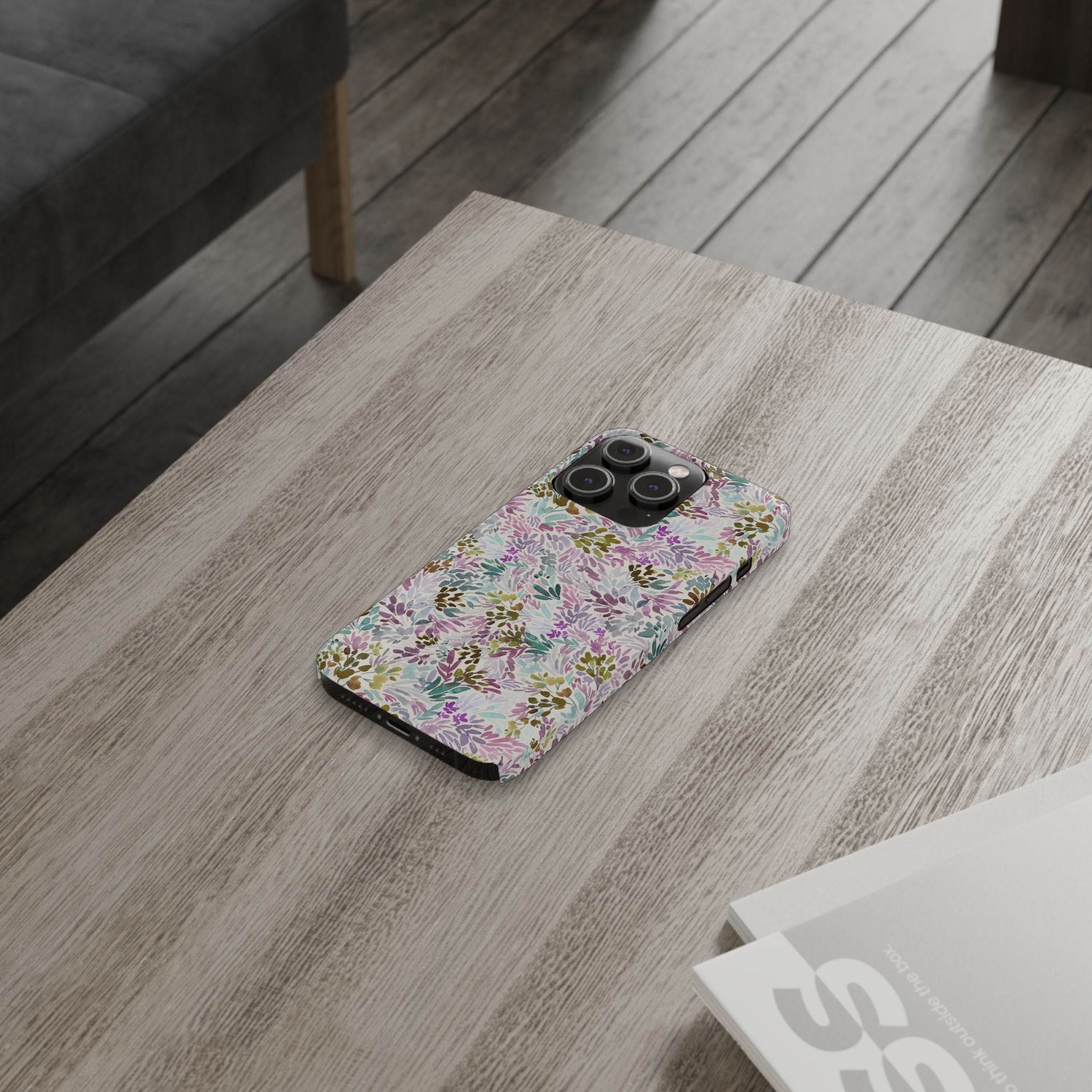 Daphne Slim Phone Case