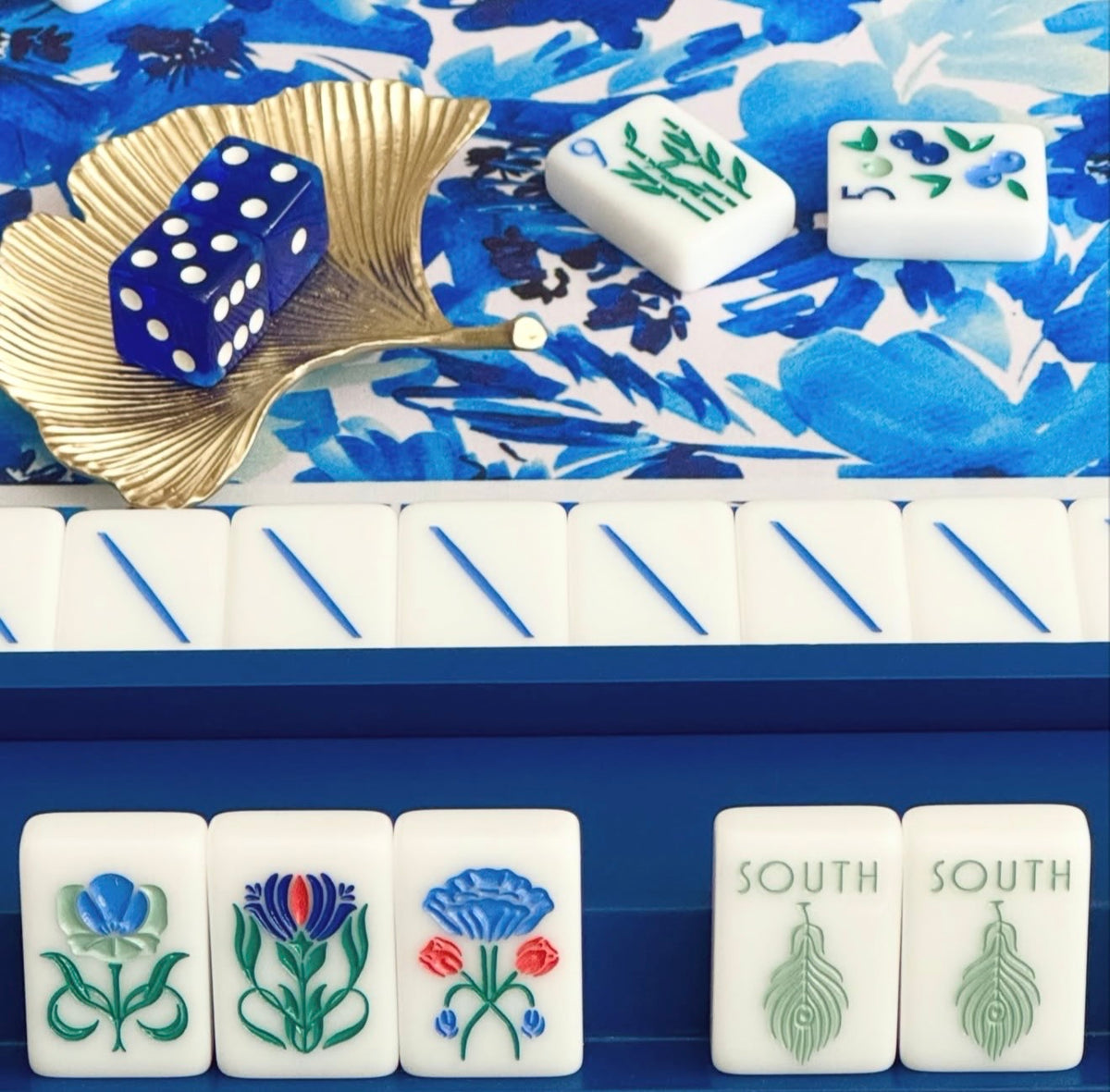 Royal Blooms Neoprene Mahjong Mat