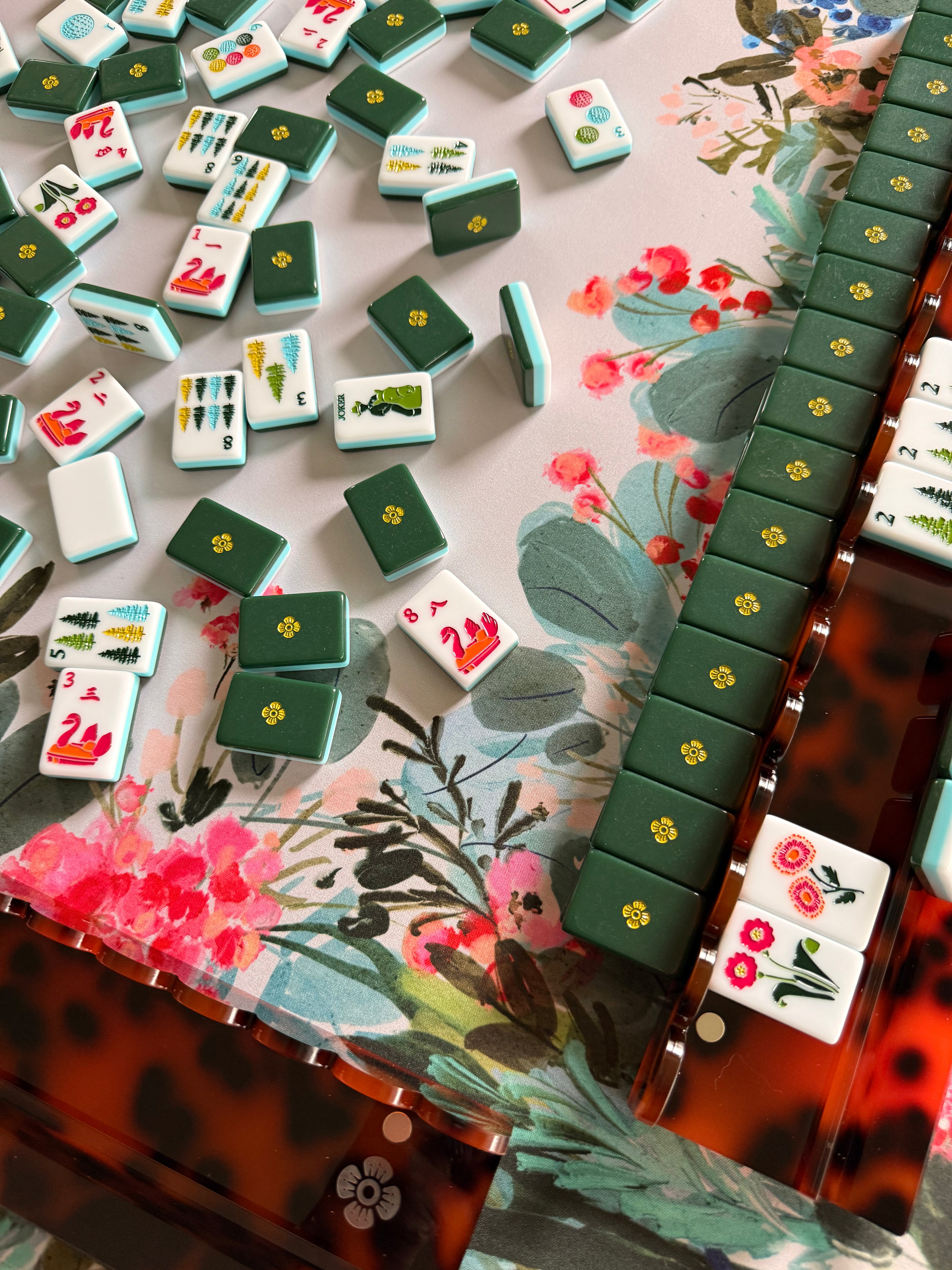 Winter Berry Neoprene Mahjong Mat