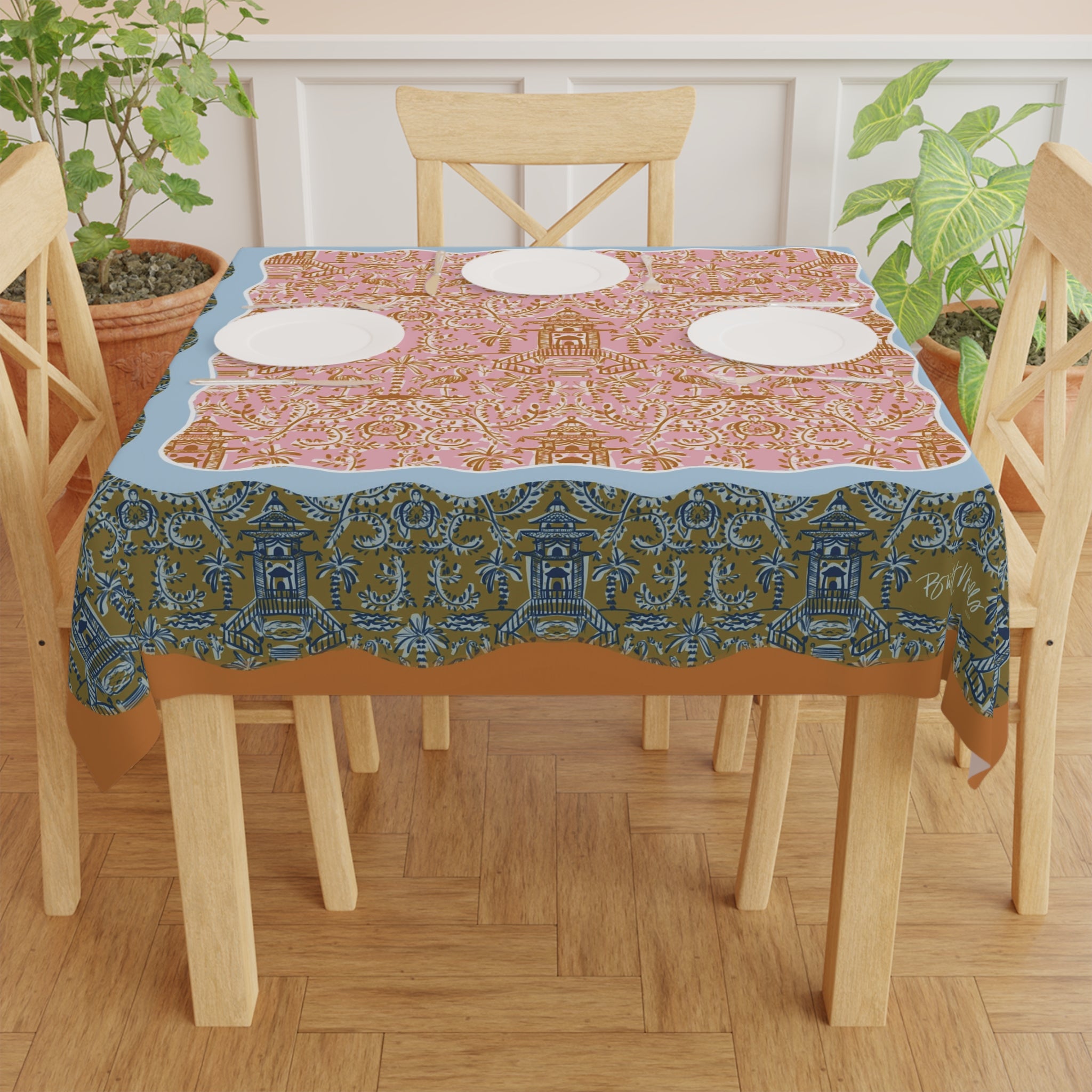 Soirée Square Tablecloth