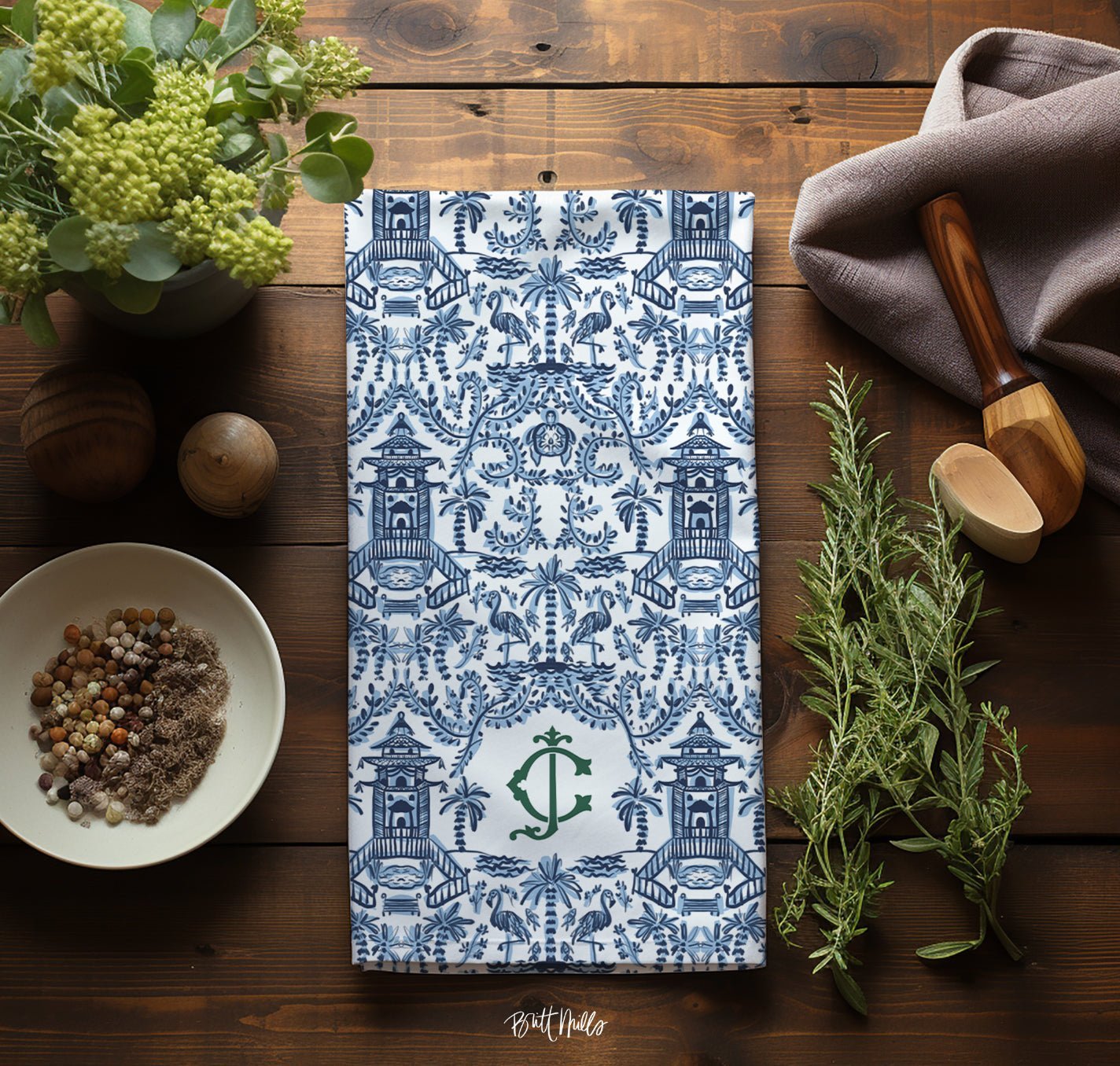 Hostess TowelsPalm Beach Monogrammed Hostess Towel (Single)Britt Mills Design