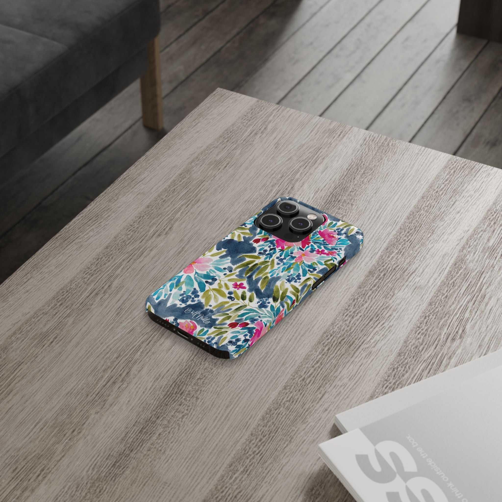 Aria Slim Phone Case