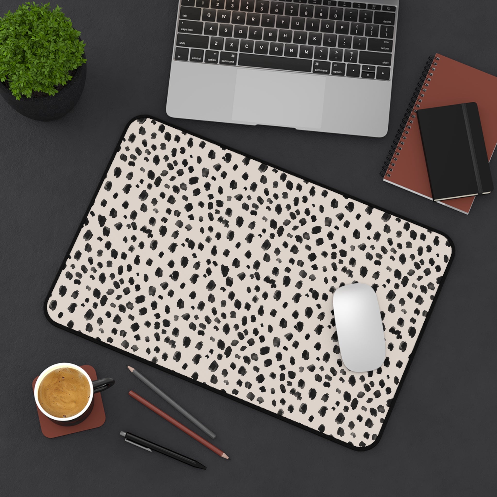 Bella II Desk Mat