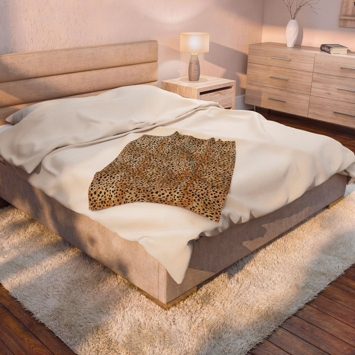 Heiress Velveteen Throw Blanket