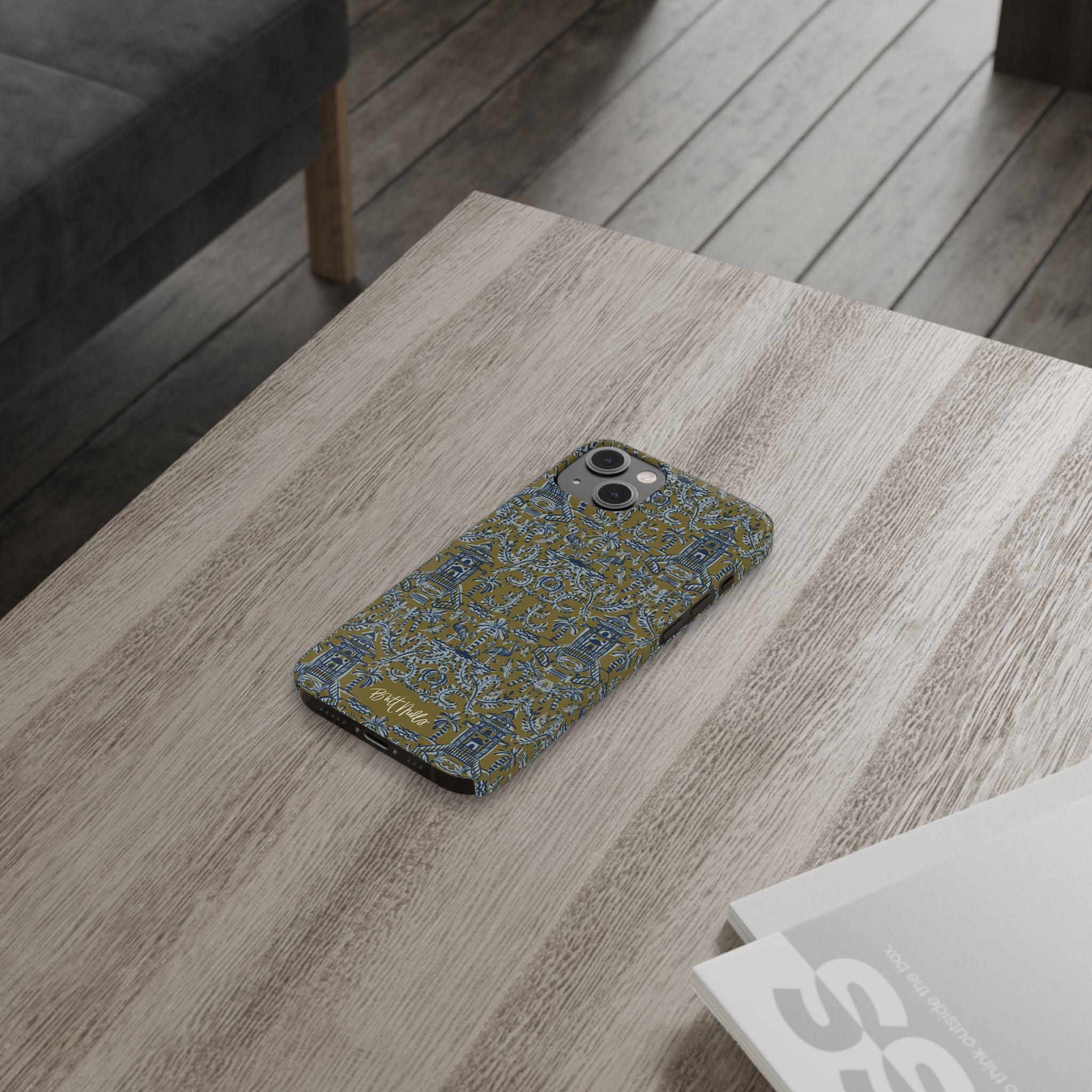 Soirée Slim Phone Case