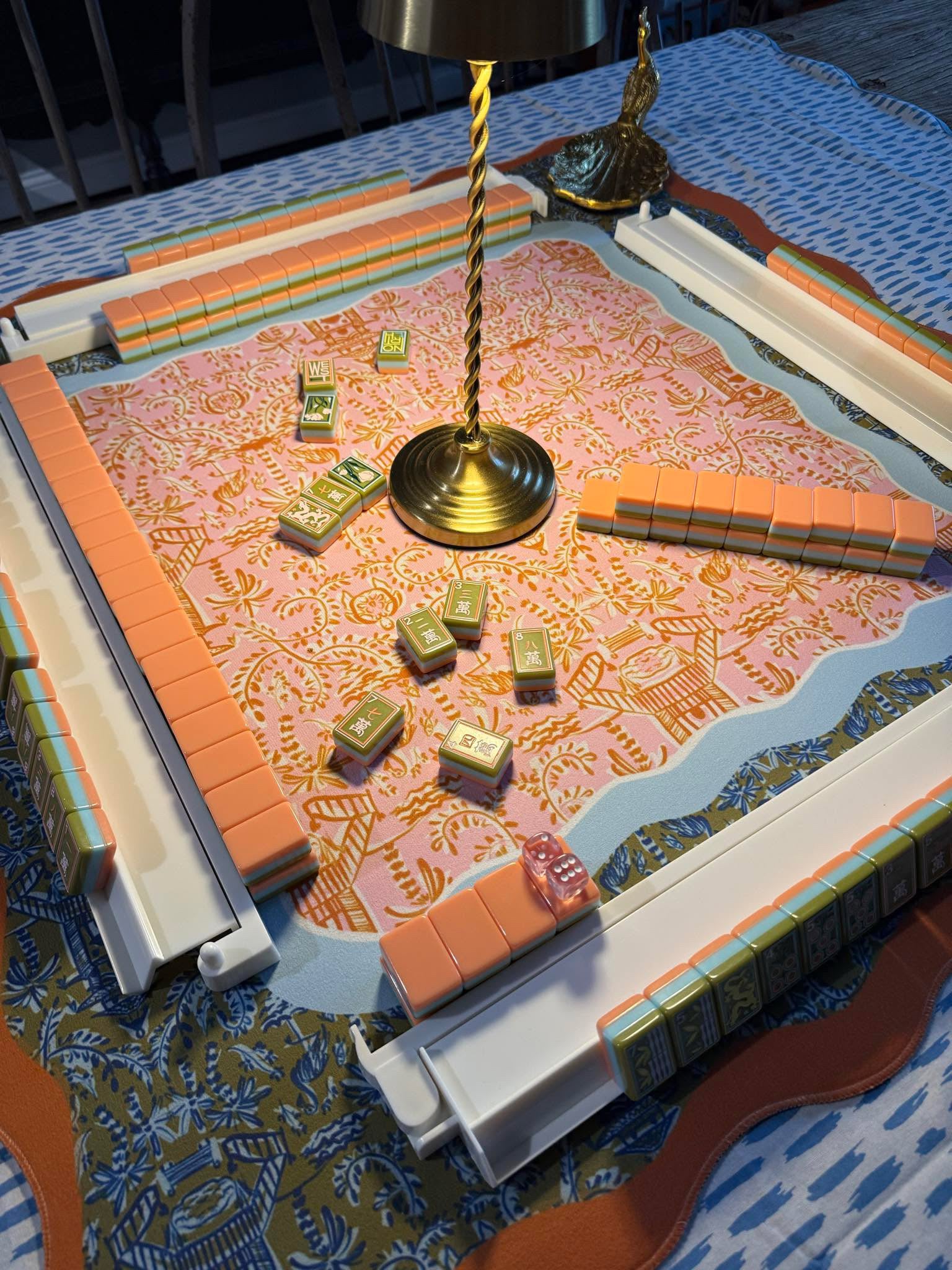 Soirée Scalloped-Edge Mahjong Mat (Non-Neoprene)