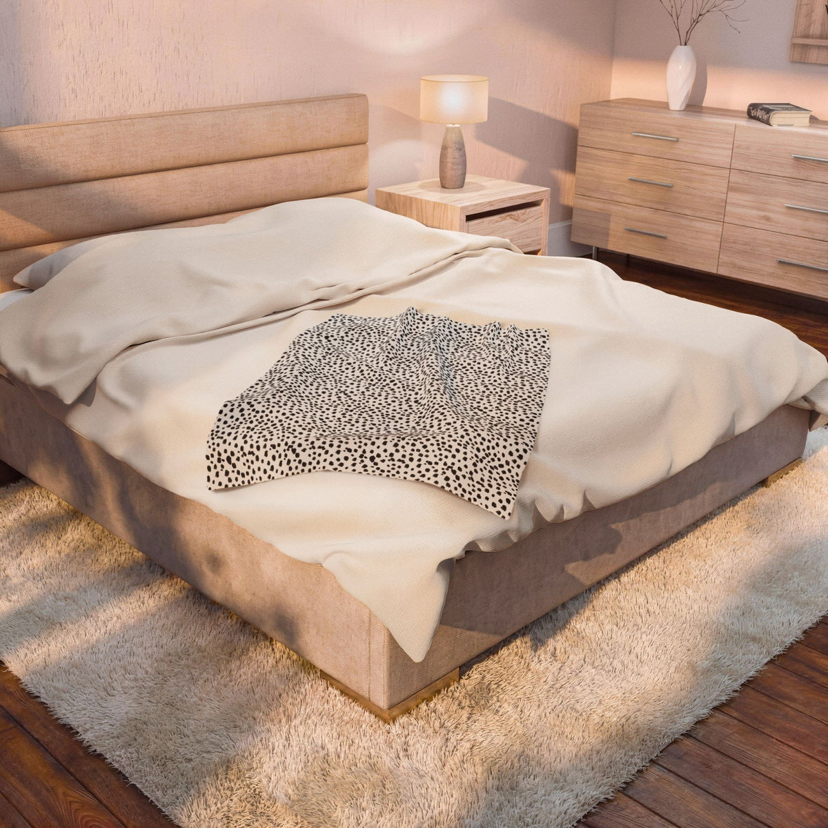 Bella II Velveteen Throw Blanket