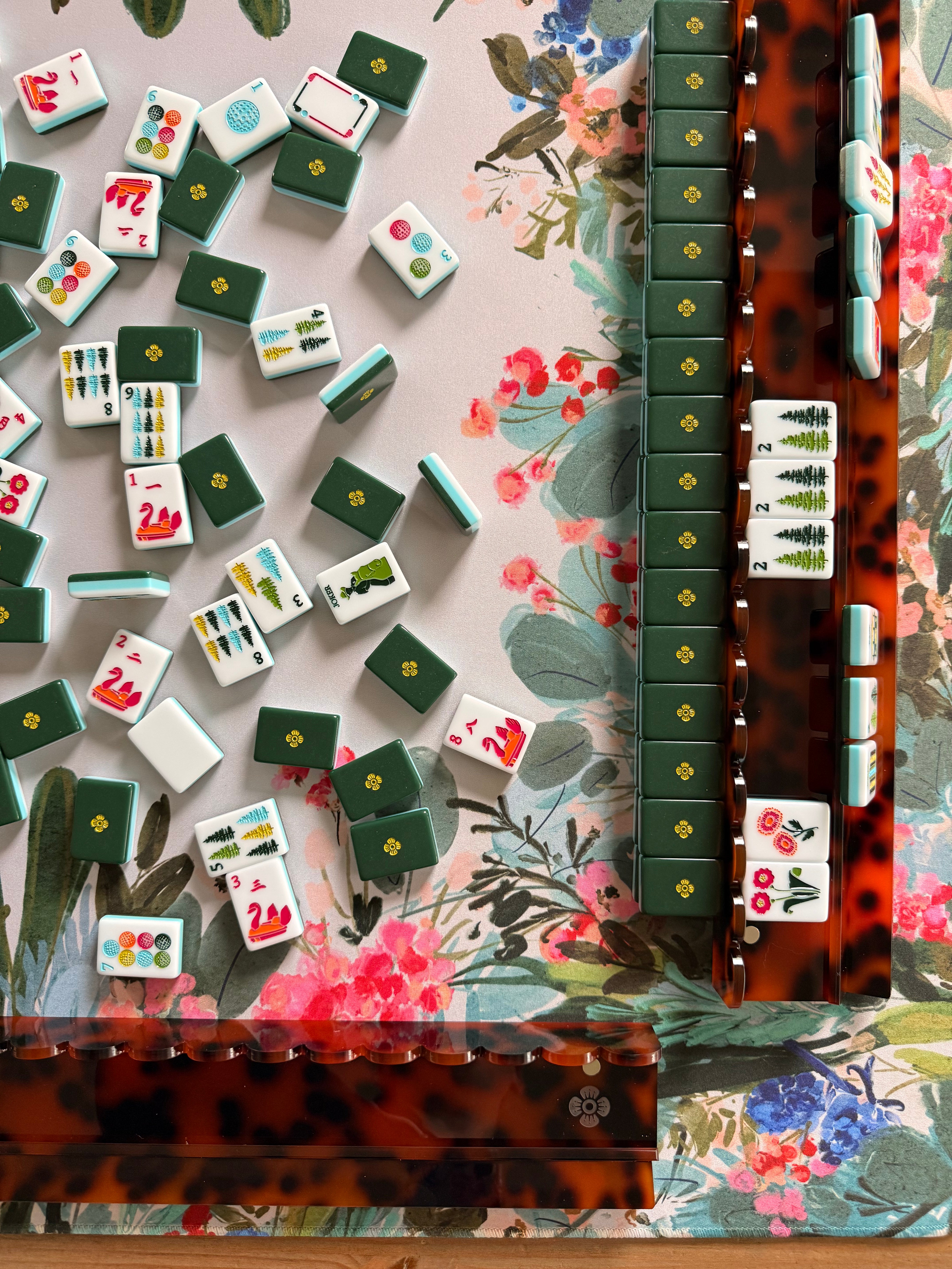 Winter Berry Neoprene Mahjong Mat