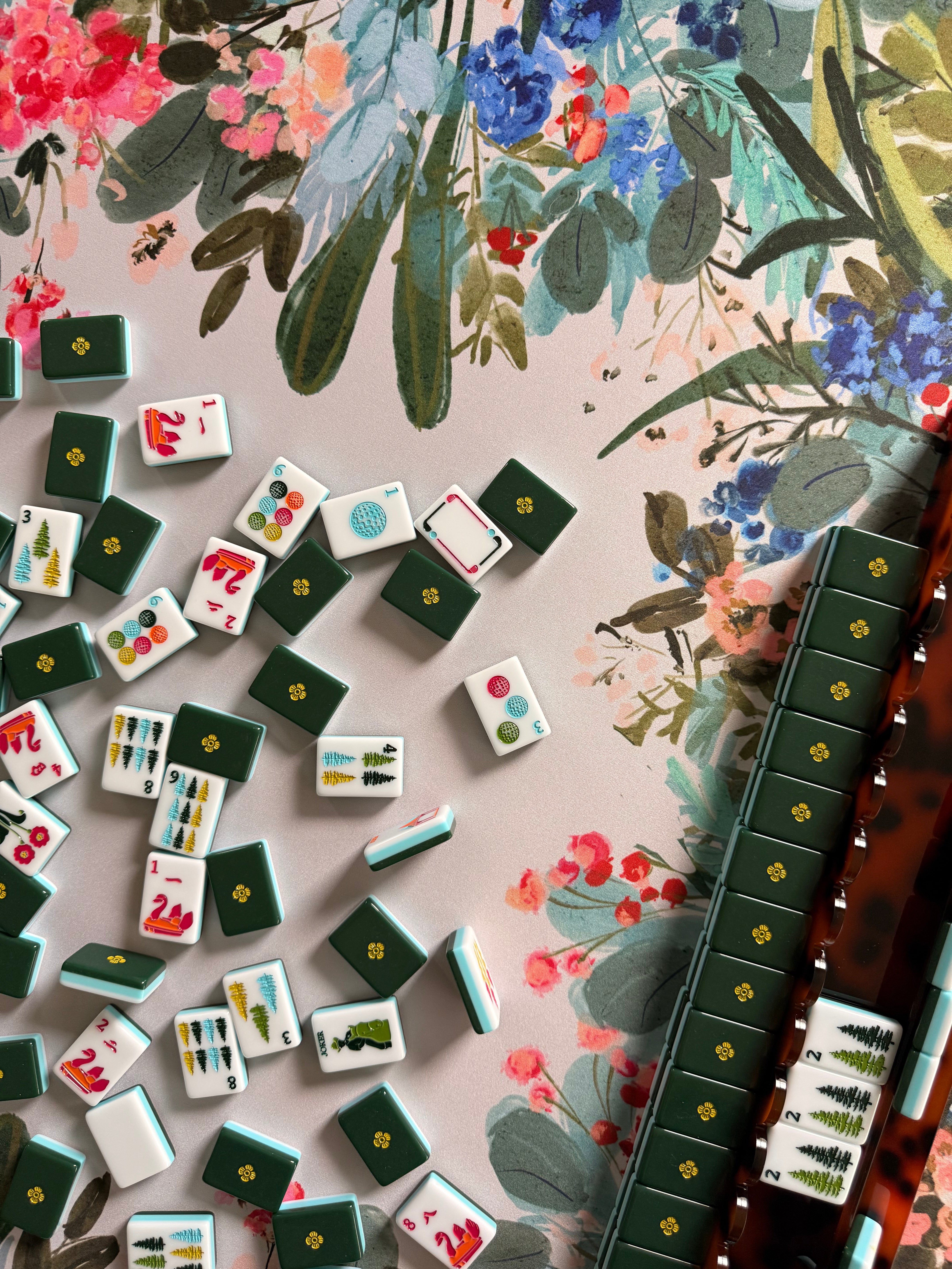 Winter Berry Neoprene Mahjong Mat