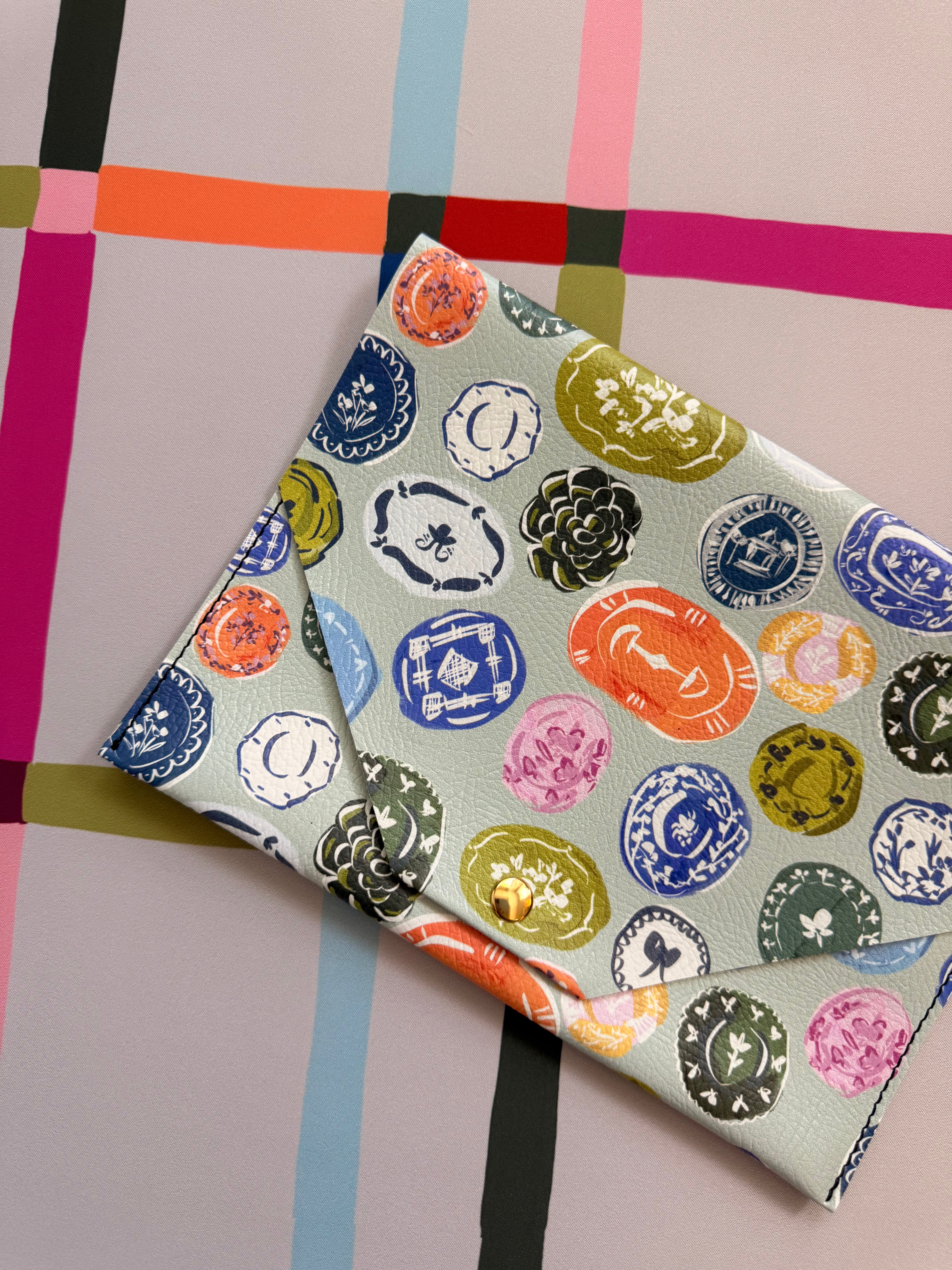 Willow Vegan Leatherette Mahjong Card Holder
