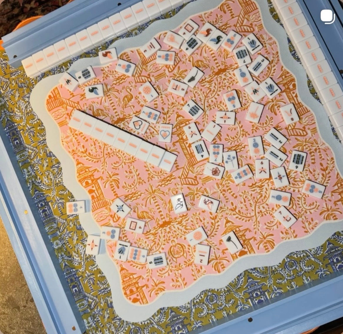 Soirée Scalloped-Edge Mahjong Mat (Non-Neoprene)