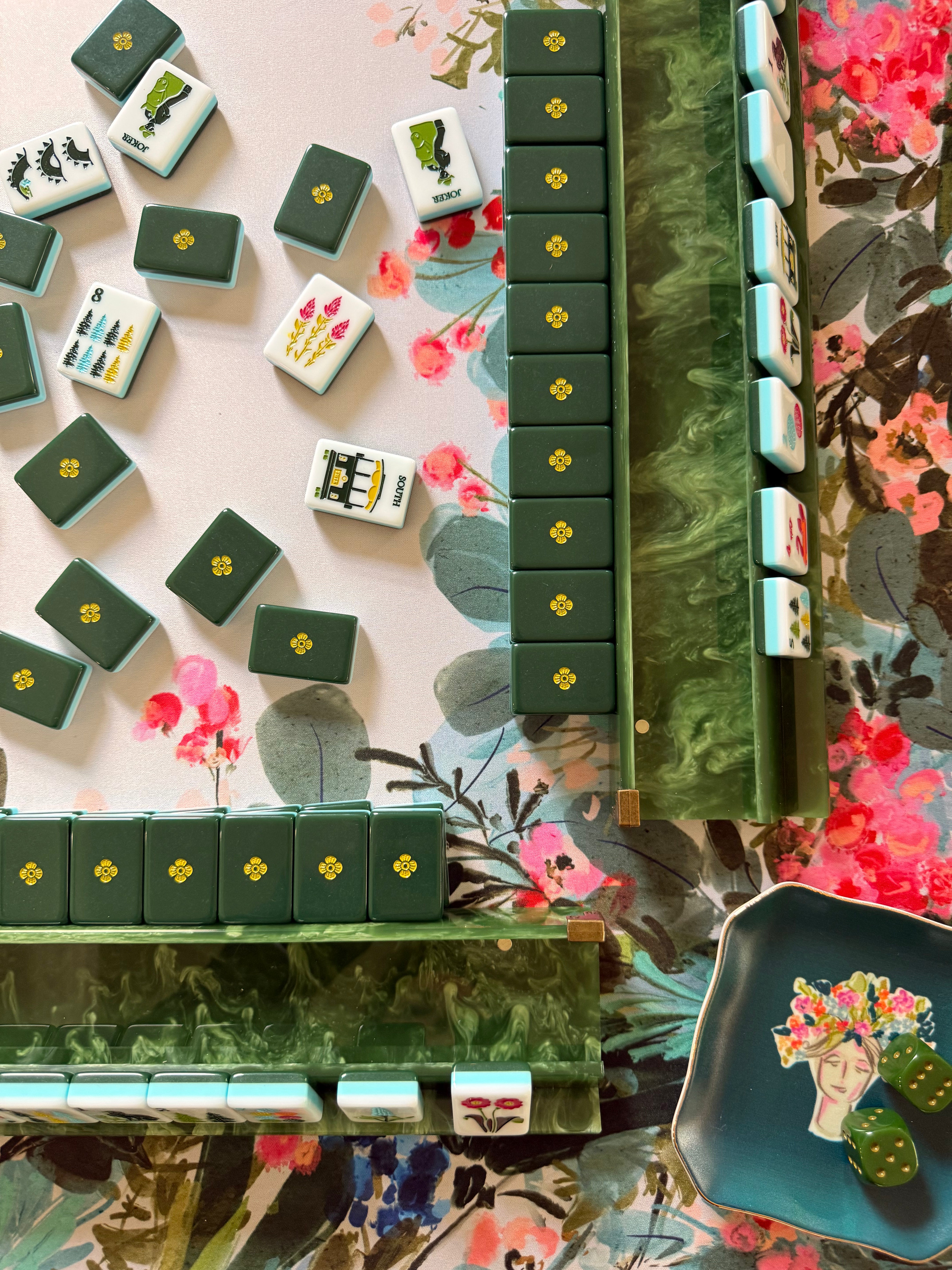 Winter Berry Neoprene Mahjong Mat