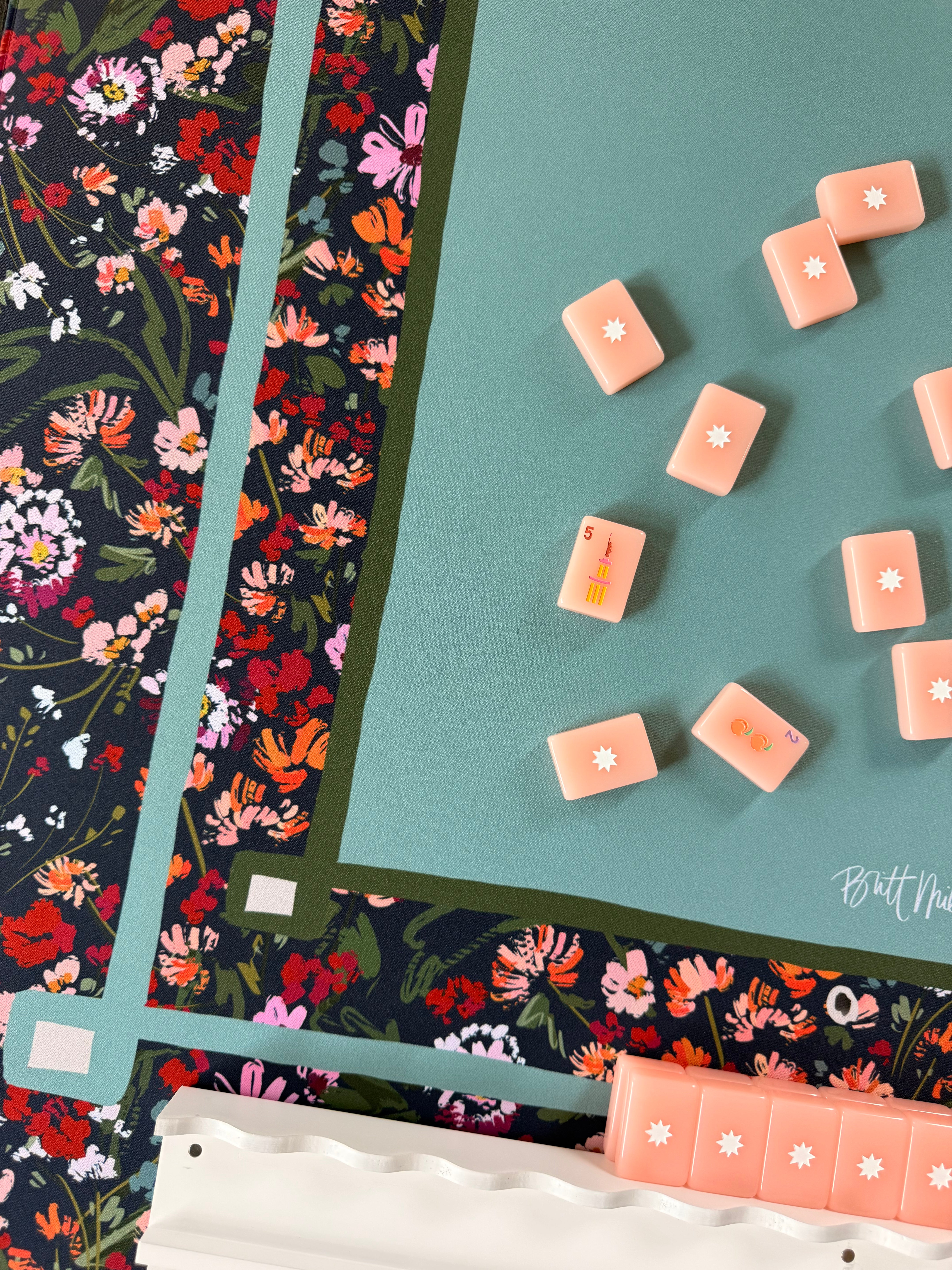 Ruby Neoprene Mahjong Mat
