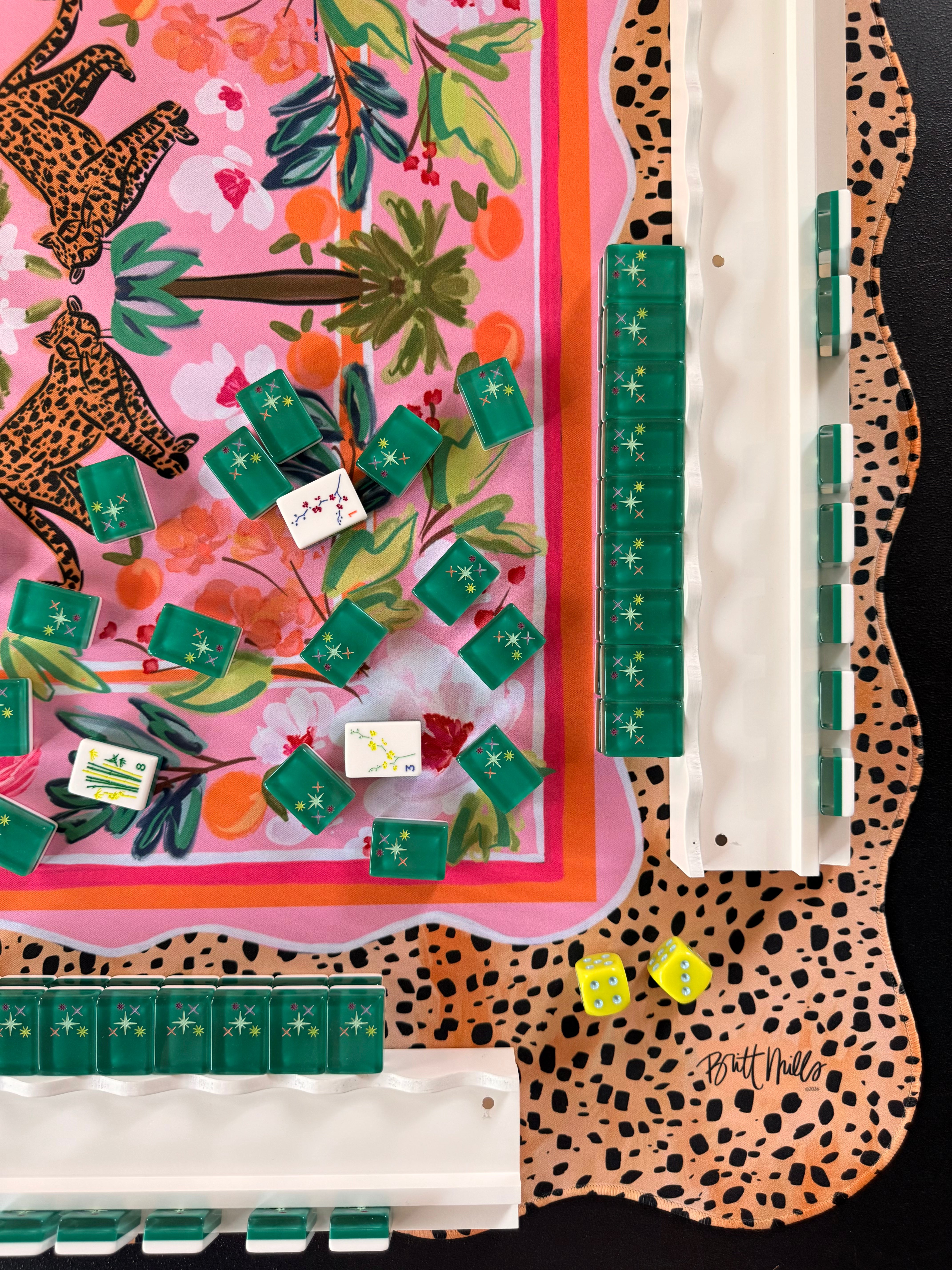 Heiress Scalloped Neoprene Mahjong Mat [Restocking Late September]