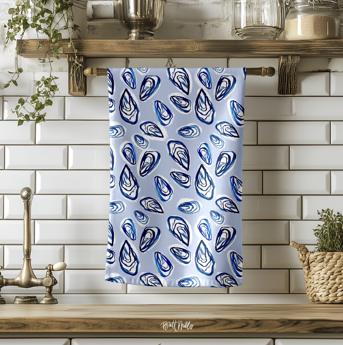 Hostess TowelsNantucket Hostess Towel (Single)Britt Mills Design