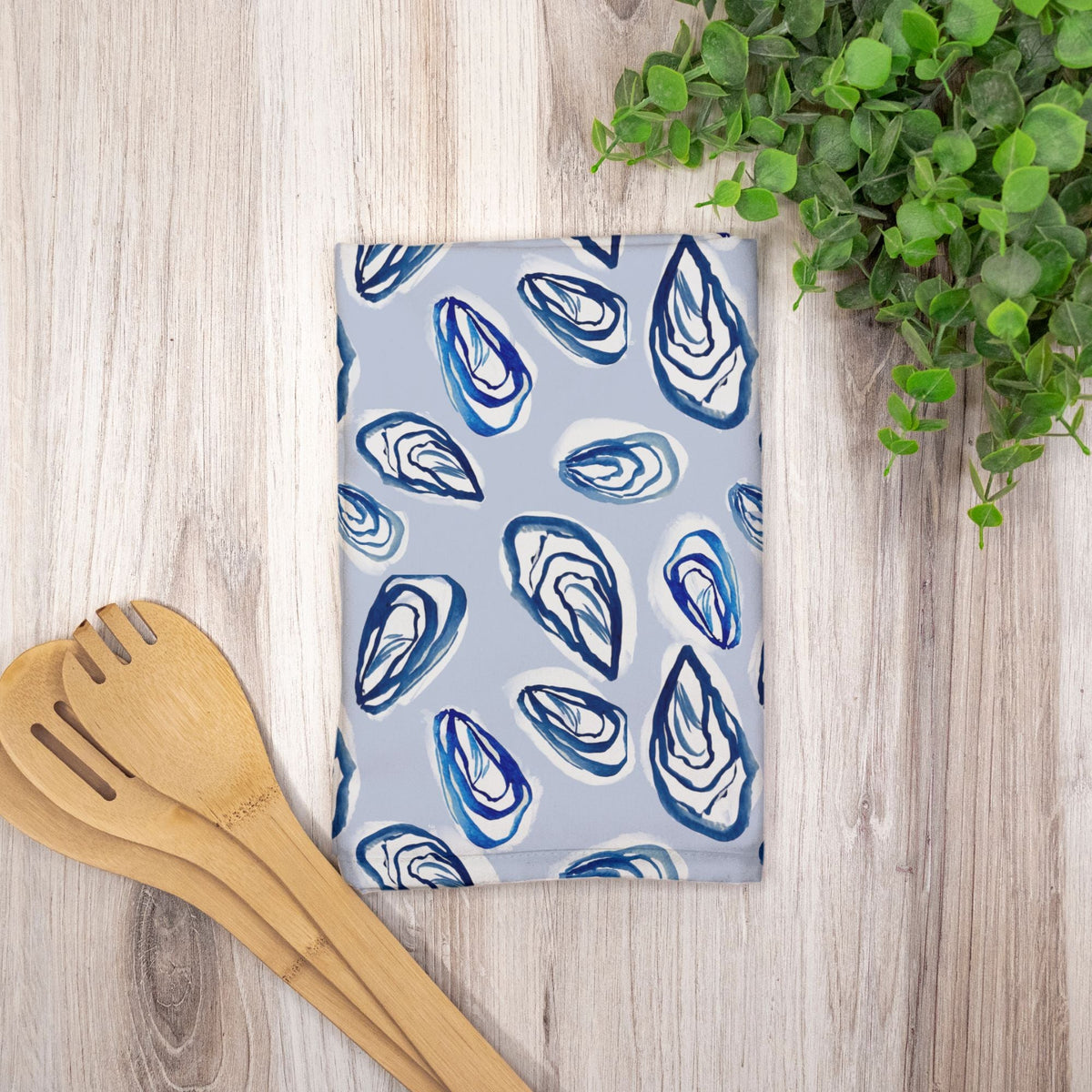 Hostess TowelsNantucket Hostess Towel (Single)Britt Mills Design